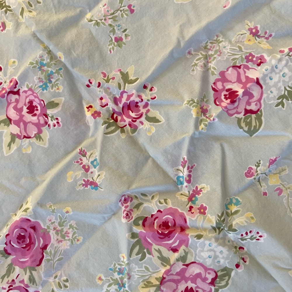 Pottery Barn Kids Twin girls floral duvet, sham and SHEET a set